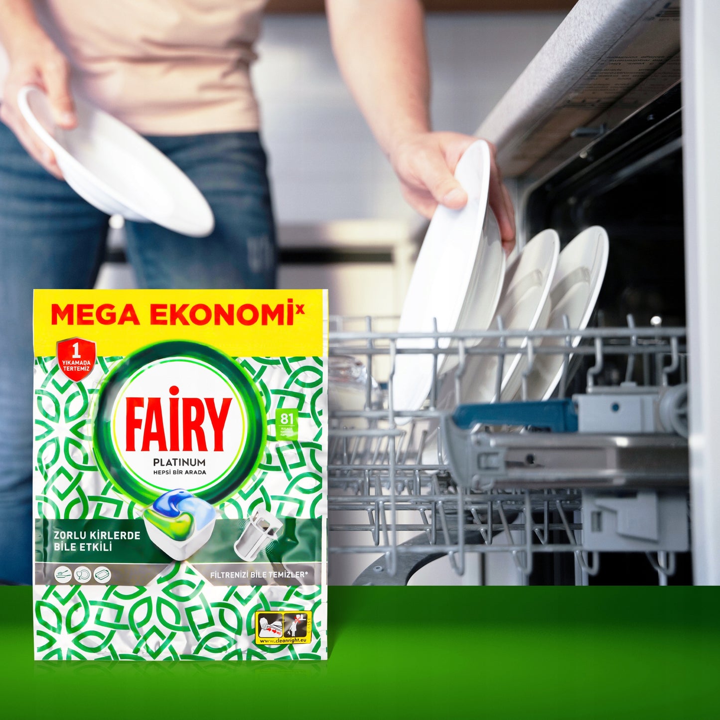 Kapsle do myčky Fairy Platinum 81 ks